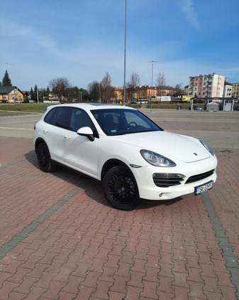 Porsche Cayenne cena 97000 przebieg: 213000, rok produkcji 2010 z Wadowice małe 137